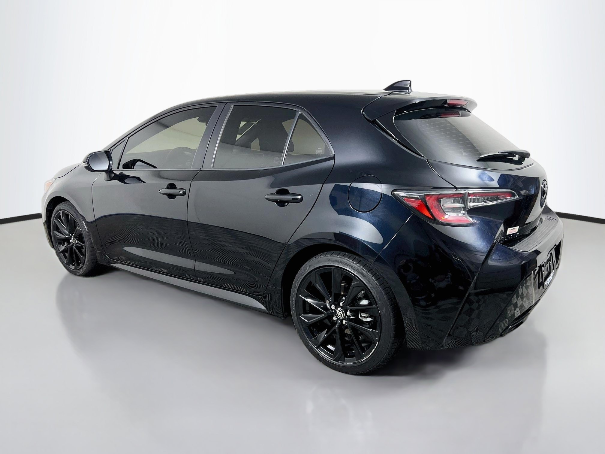 Used 2022 Toyota Corolla SE FWD image 8