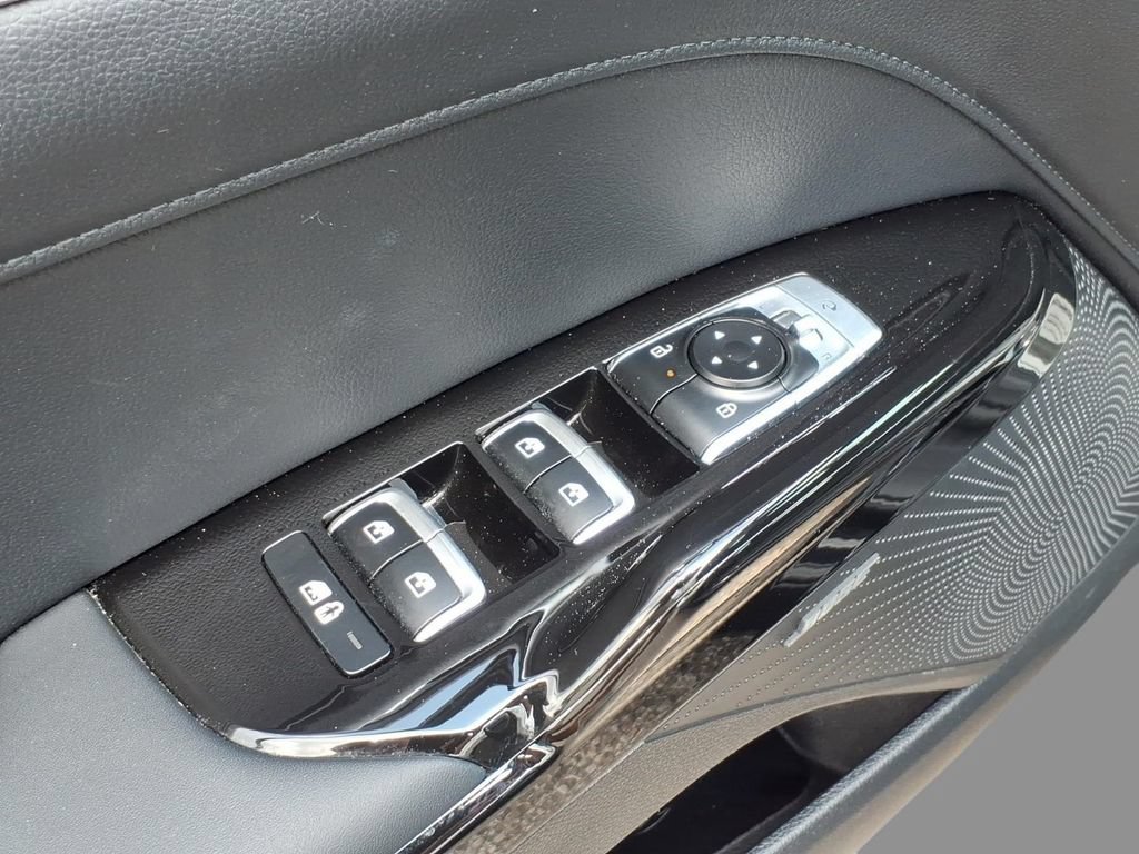 Used 2025 Kia K5 EX FWD image 17