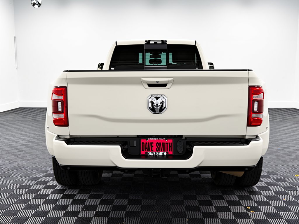 Used 2022 RAM 3500 Laramie AWD/4WD image 11