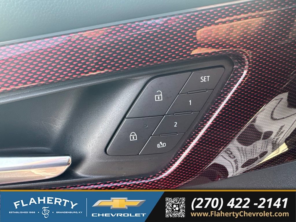 Used 2026 Chevrolet Traverse RS w/ LPO, Floor Liner Package AWD/4WD image 19