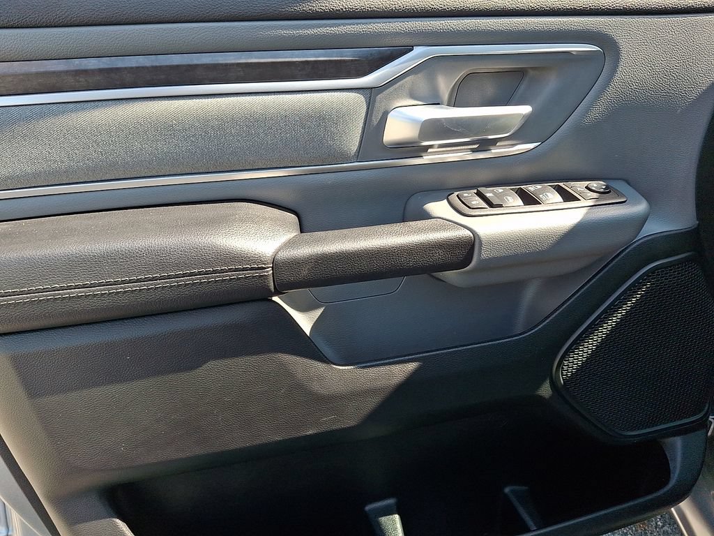 Used 2021 RAM 1500 Big Horn AWD/4WD image 12