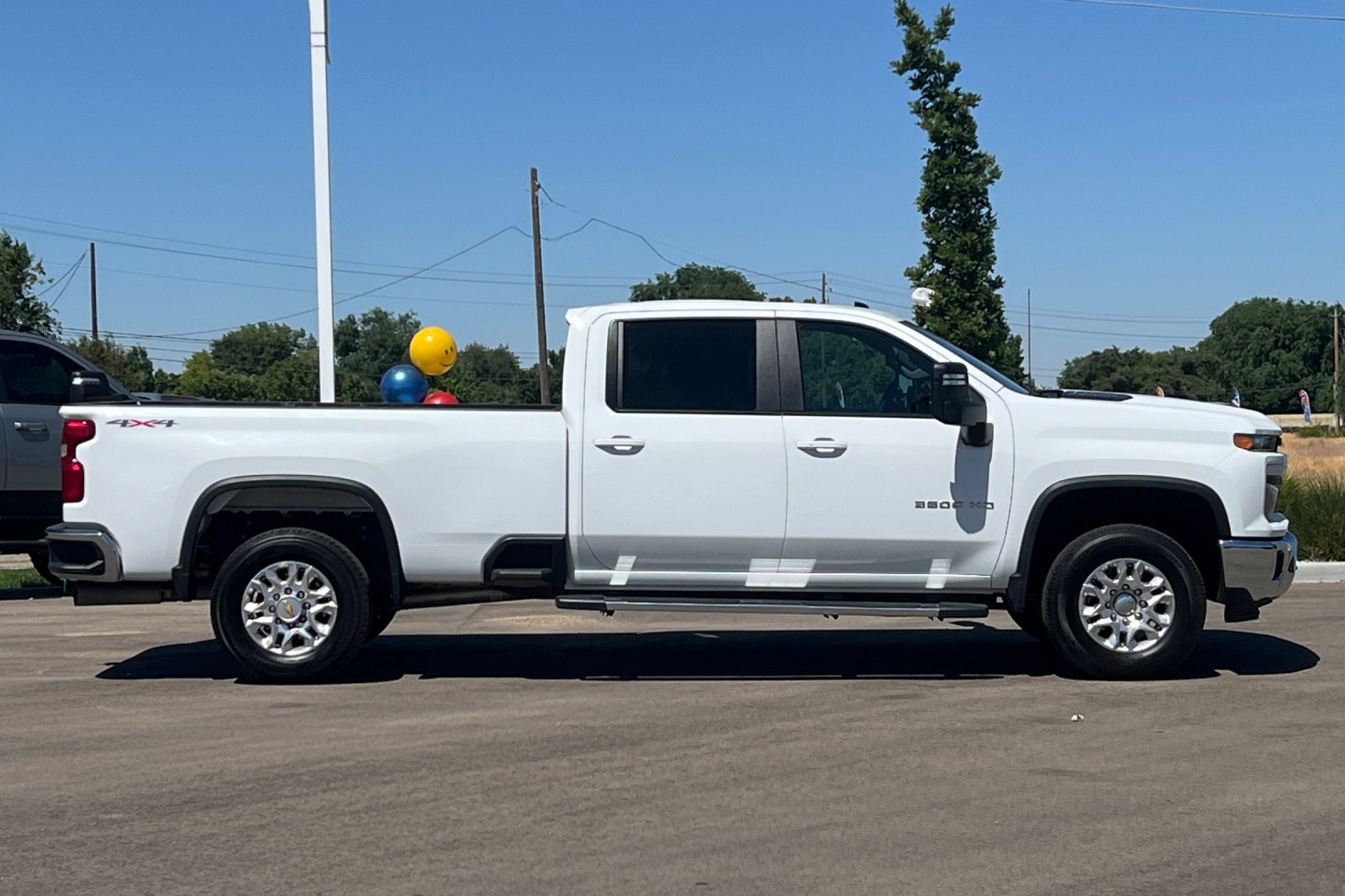 Used 2025 Chevrolet Silverado 3500 LT w/ Safety Package AWD/4WD image 11