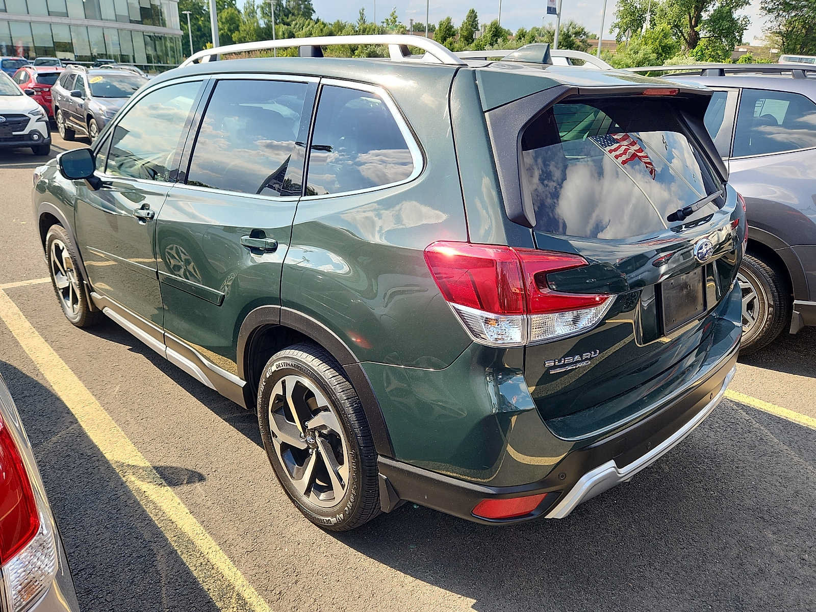 Used 2023 Subaru Forester Touring AWD/4WD image 4