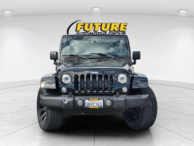 Used 2017 Jeep Wrangler Unlimited Rubicon w/ Connectivity Group AWD/4WD image 2