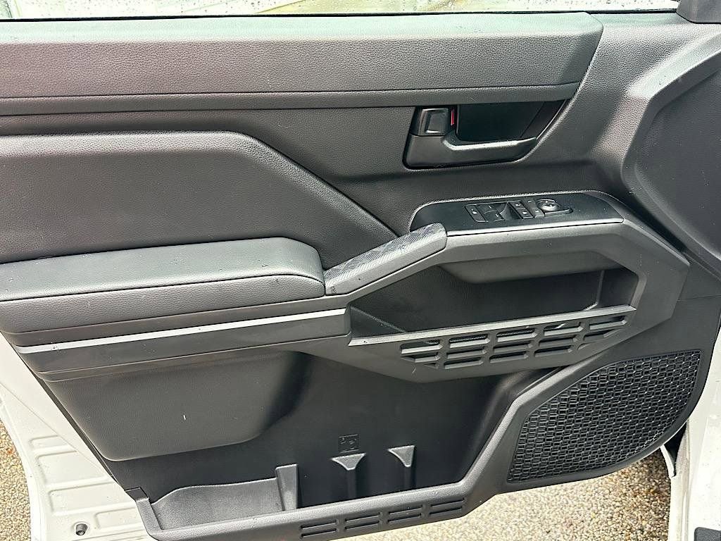 Certified 2025 Toyota Tacoma SR image 13