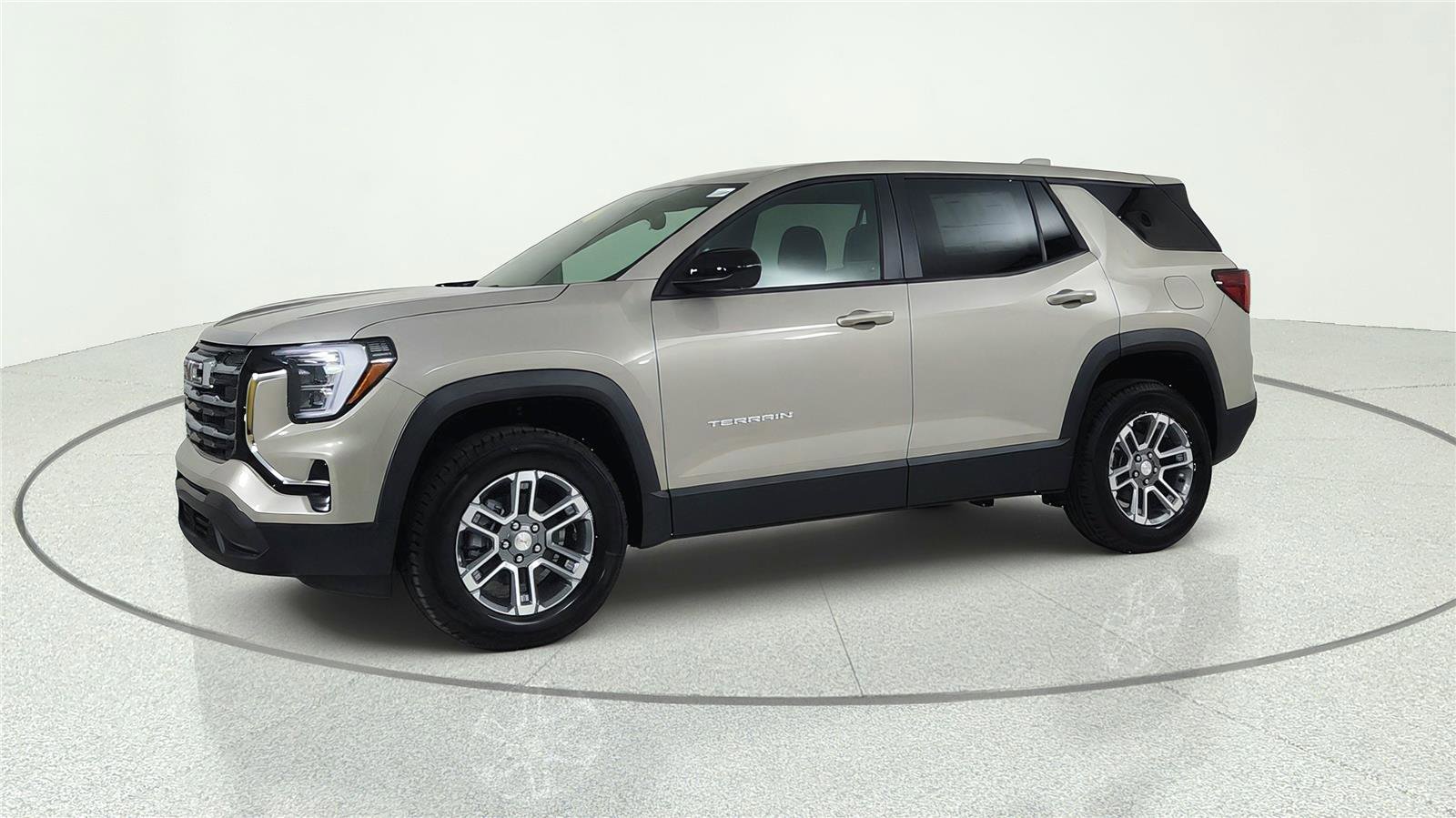 Used 2026 GMC Terrain Elevation w/ Technology Package II FWD image 2