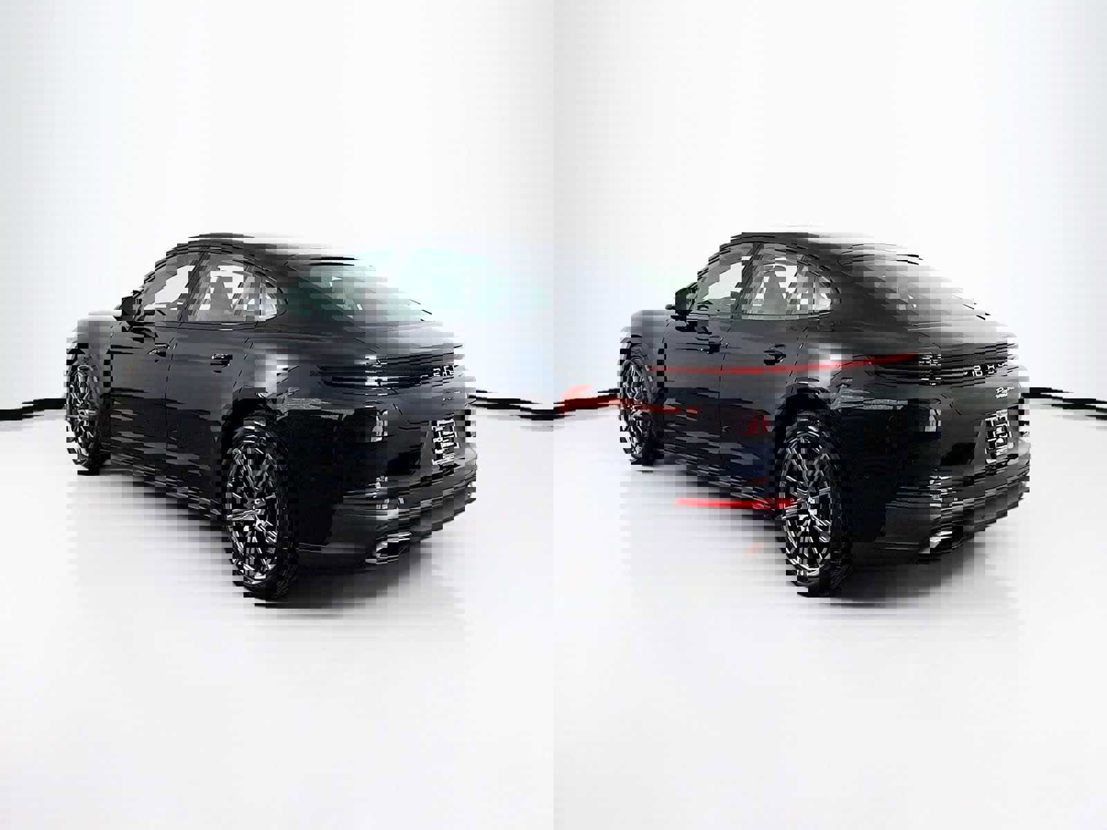 New 2025 Porsche Panamera image 3