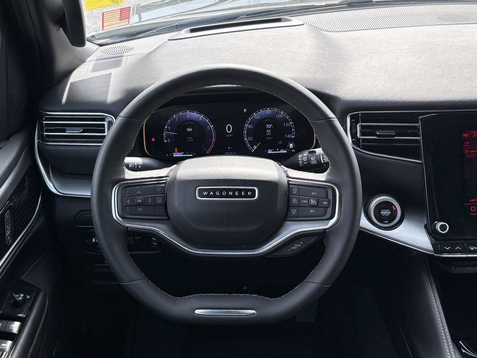 Used 2024 Jeep Wagoneer Series II w/ Convenience Group I image 10