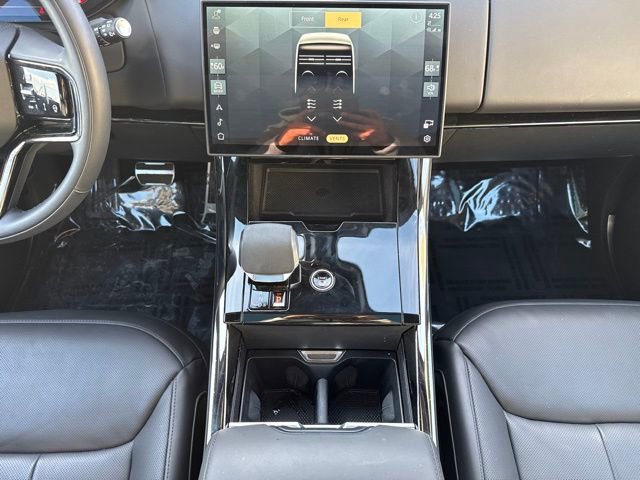 Used 2025 Land Rover Range Rover Sport Dynamic SE image 23