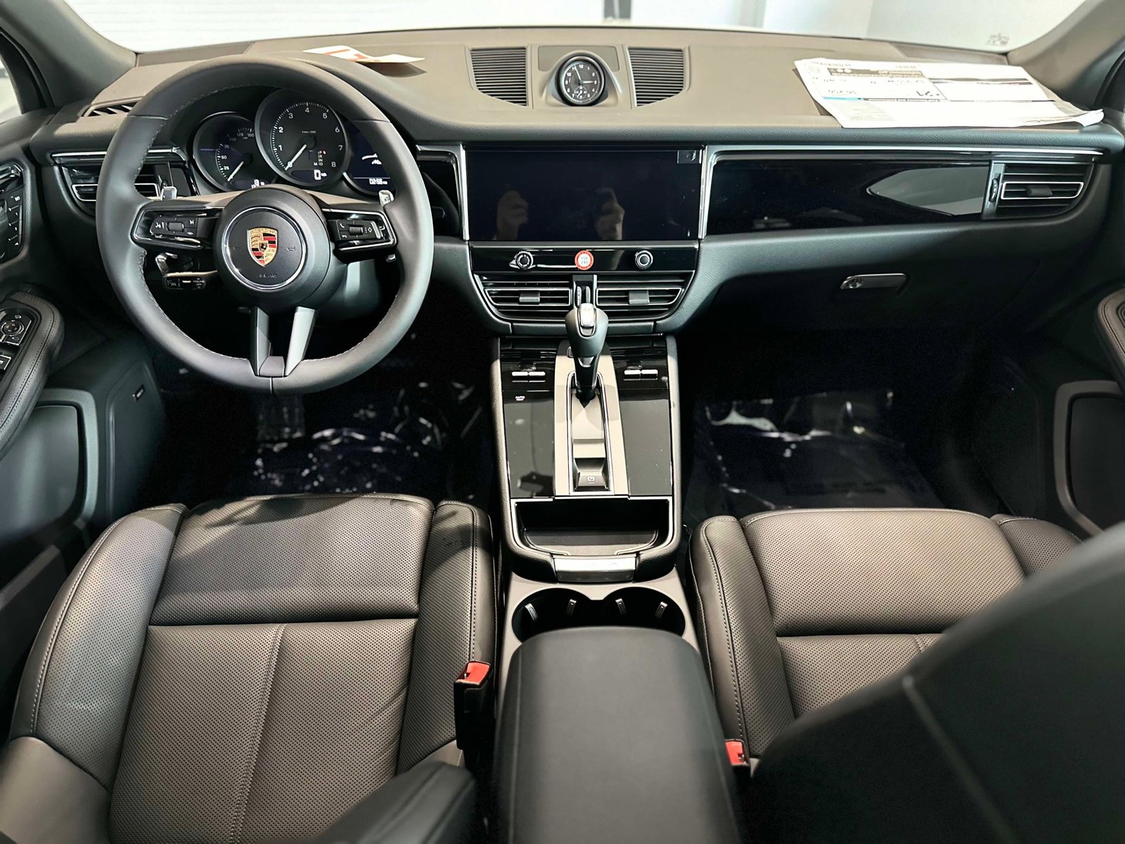 New 2026 Porsche Macan image 17