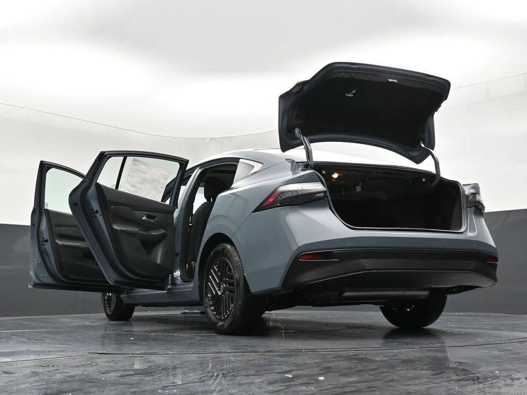 New 2026 Nissan Sentra SV w/ SV Convenience Package FWD image 35