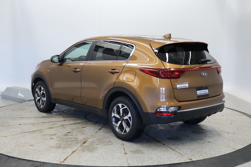 Used 2020 Kia Sportage LX w/ LX Popular Package AWD/4WD image 3