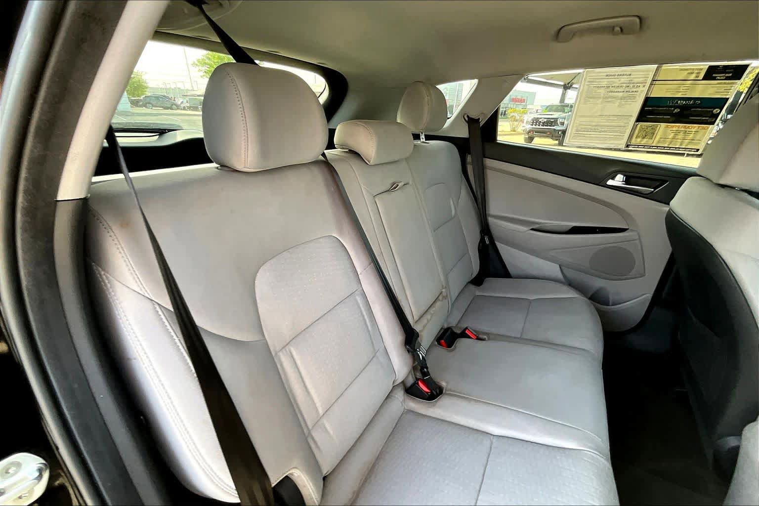 Used 2021 Hyundai Tucson SE FWD image 20