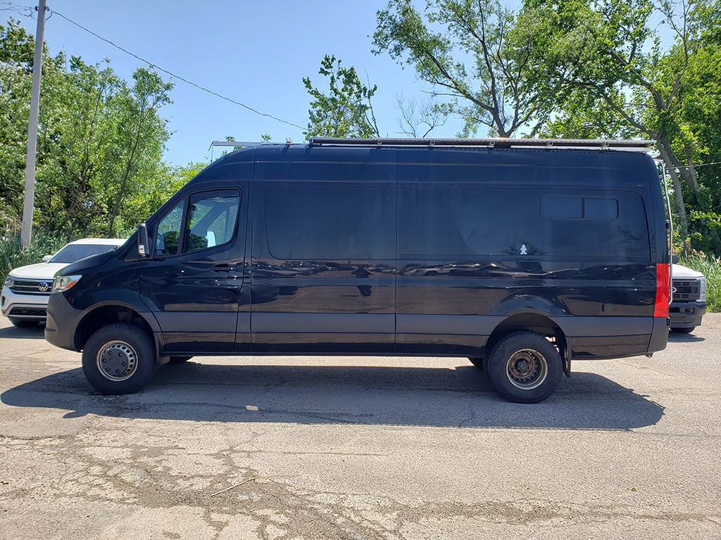Used 2020 Mercedes-Benz Sprinter 3500 image 4