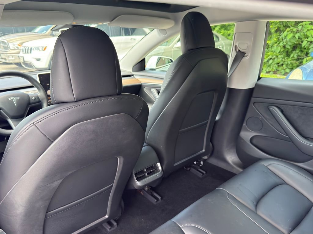 Used 2021 Tesla Model 3 Standard Range Plus RWD image 28