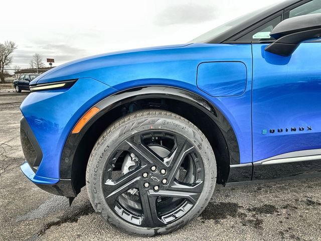 New 2025 Chevrolet Equinox EV RS image 33