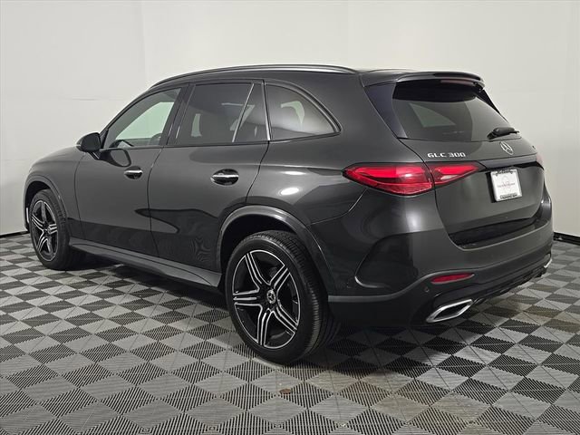 Certified 2024 Mercedes-Benz GLC 300 4MATIC image 3