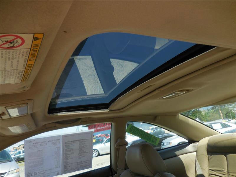 Used 1999 Toyota Solara SLE w/ Sport Pkg image 14