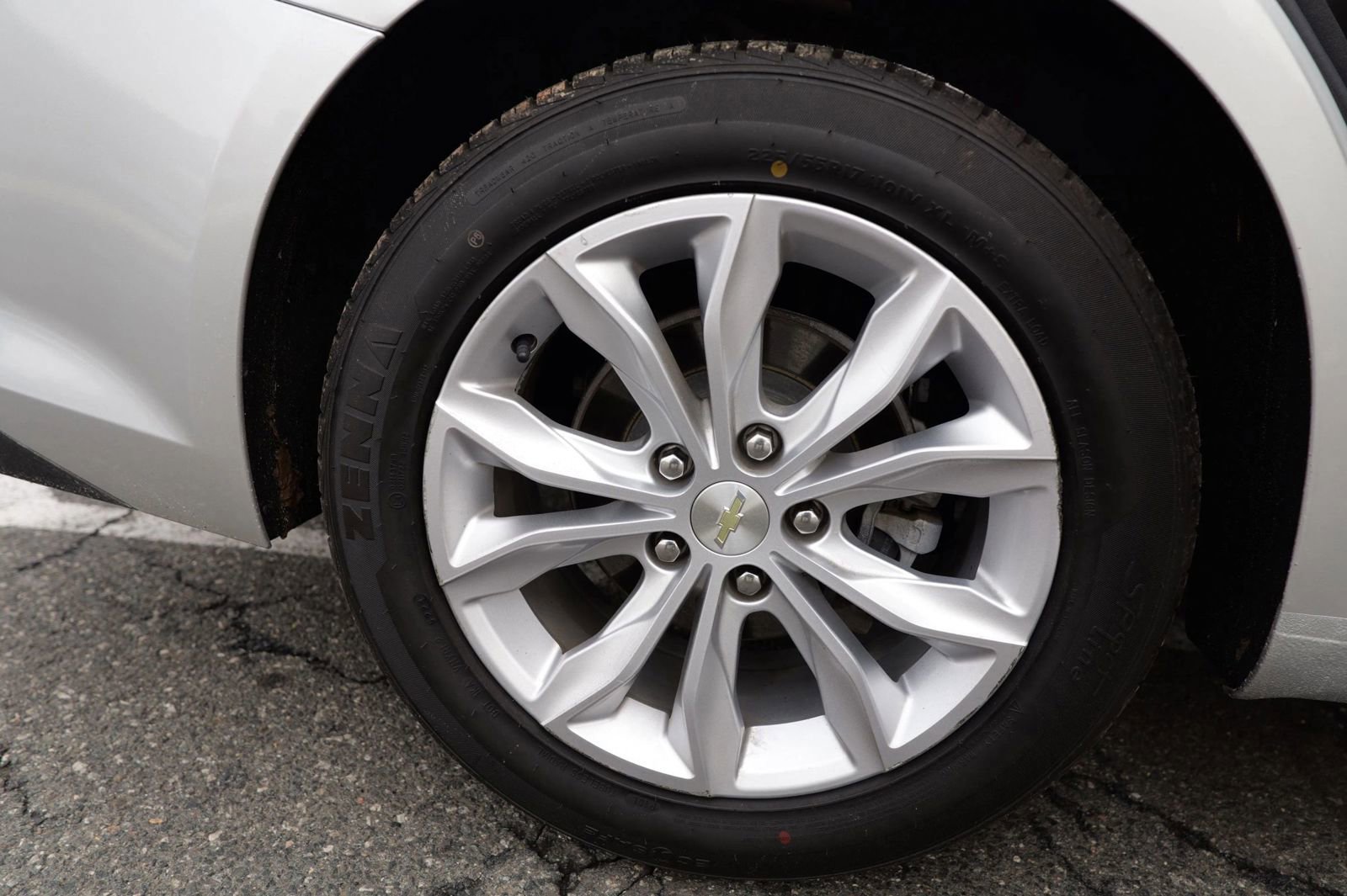 Used 2020 Chevrolet Malibu LT image 12