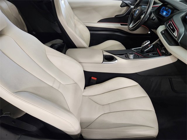 Used 2016 BMW i8 image 3