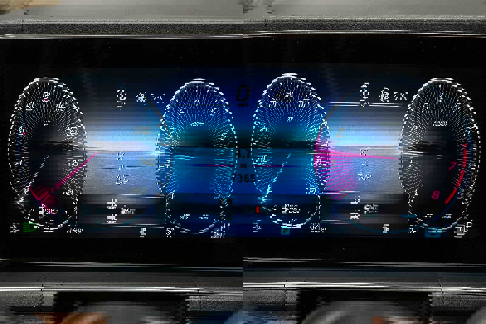 Used 2025 Mercedes-Benz GLS 450 4MATIC image 24