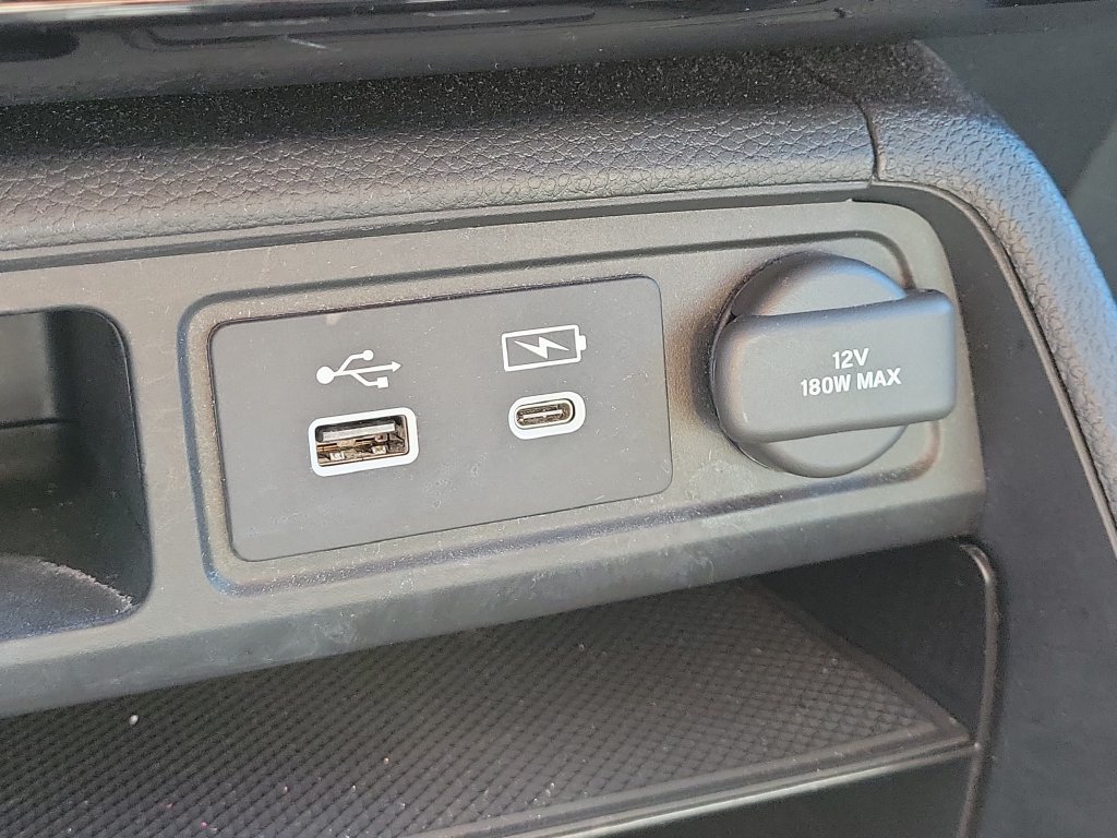 Used 2025 Honda Pilot EX-L image 23