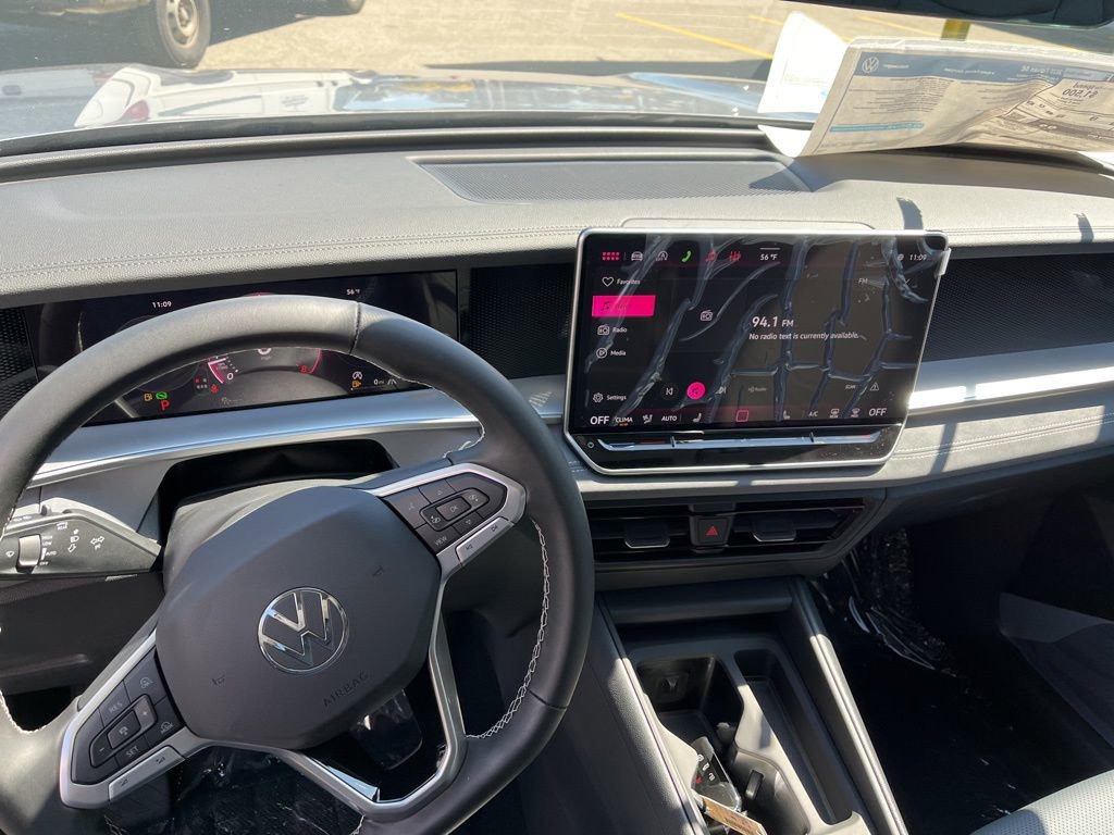 New 2026 Volkswagen Tiguan SE image 17