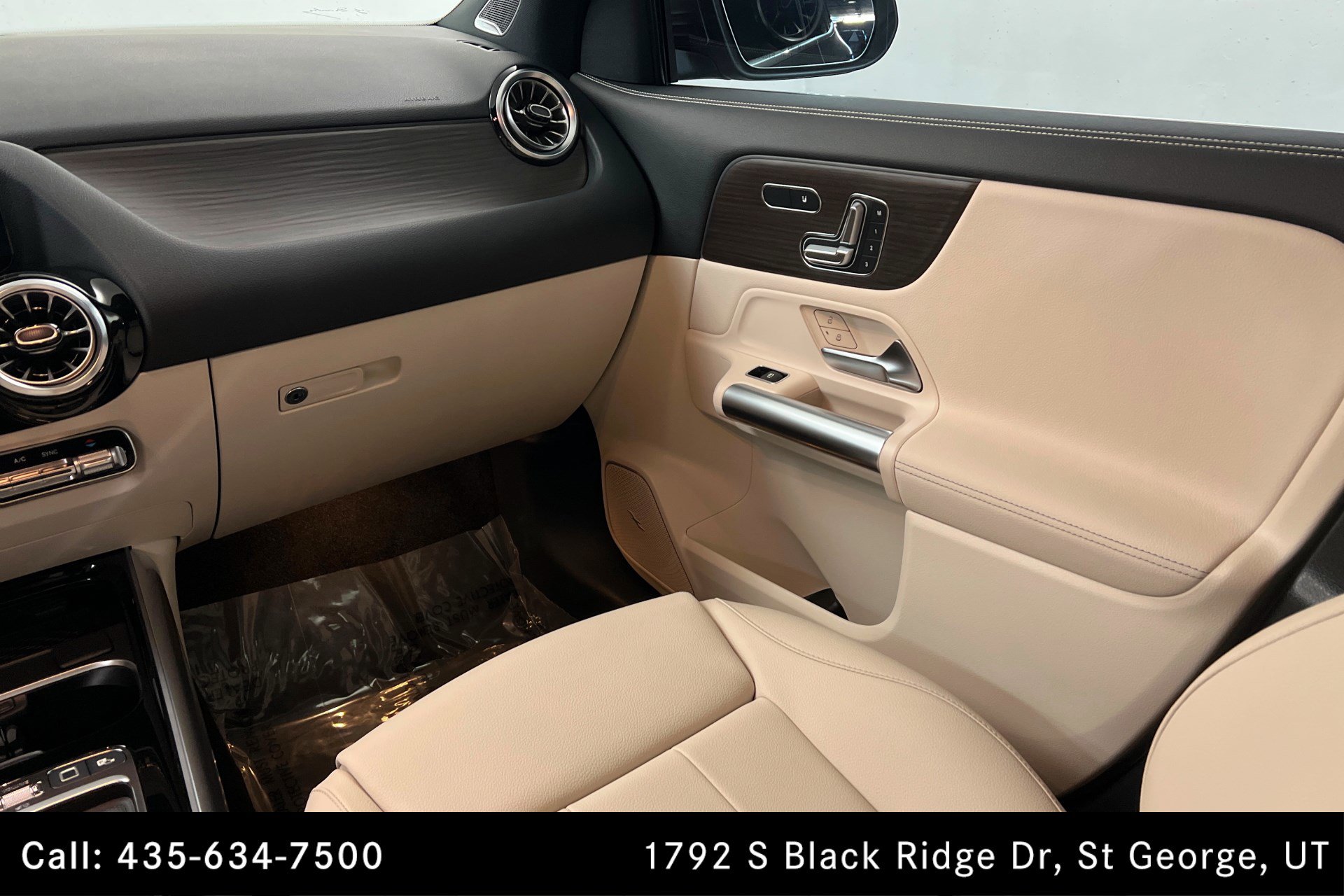 Certified 2025 Mercedes-Benz GLA 250 GLA 250 image 10