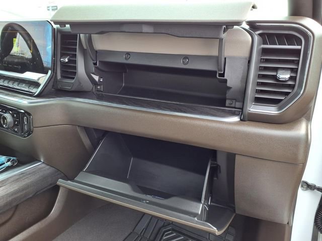 Used 2025 Chevrolet Silverado 3500 LTZ w/ LTZ Convenience Package image 80