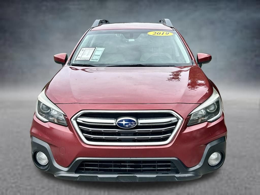 Used 2019 Subaru Outback 2.5i Premium AWD/4WD image 2