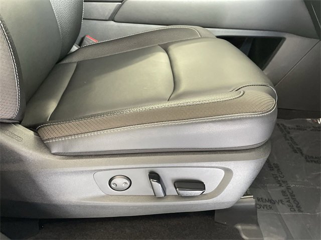 Certified 2025 Nissan Pathfinder SL w/ SL Premium Package image 21