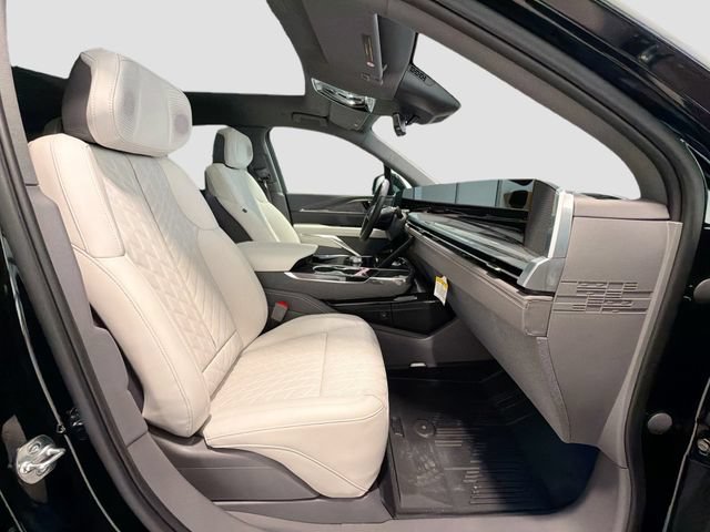 New 2026 Cadillac Escalade IQ Sport 1 w/ LPO, ONYX Package AWD/4WD image 25