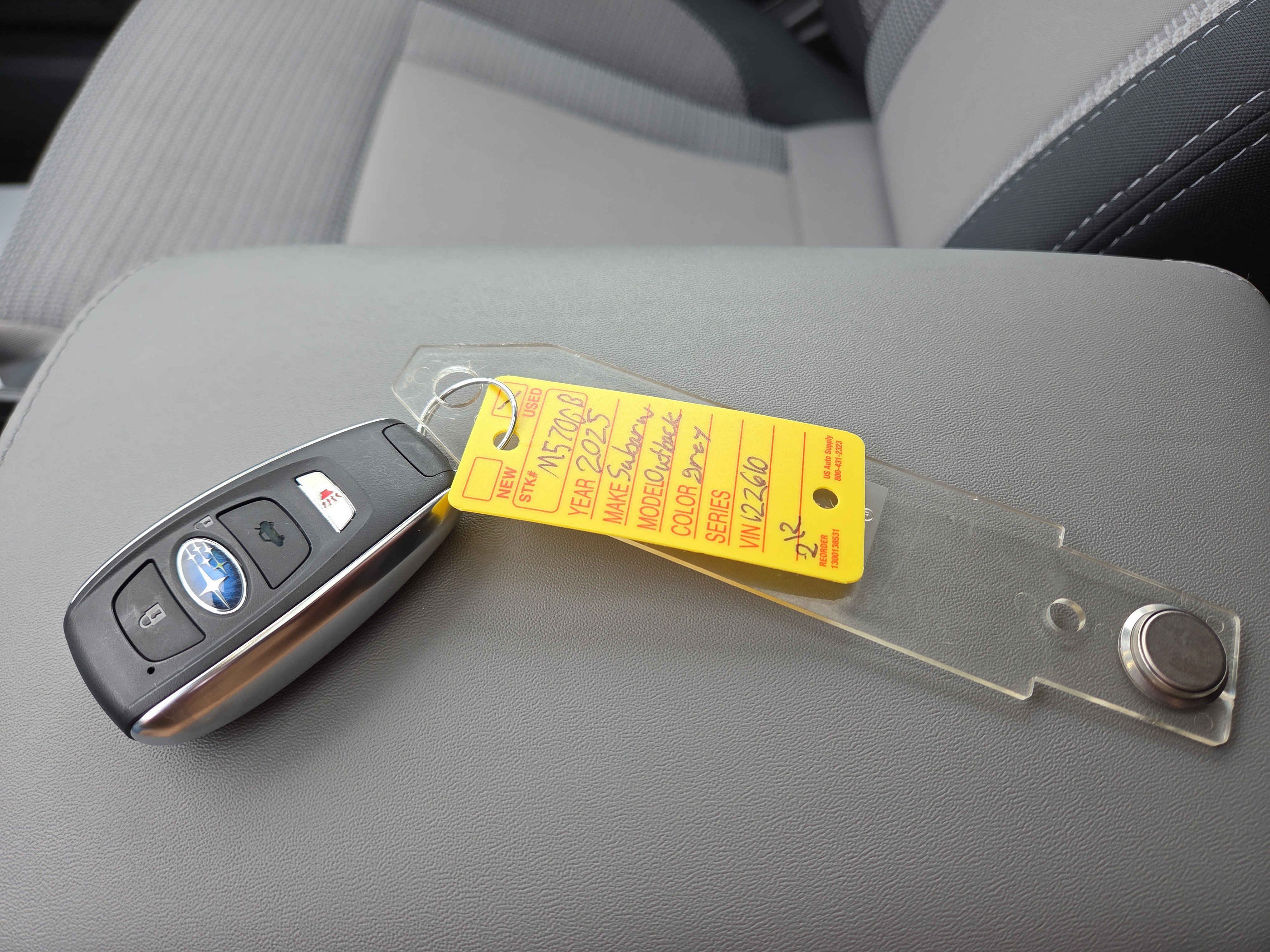 Used 2025 Subaru Outback Premium w/ Popular Package #1A image 29