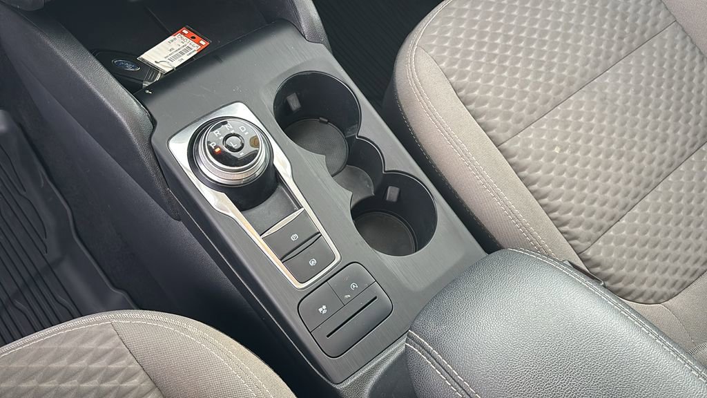 Used 2020 Ford Escape SE image 22