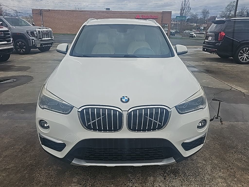 Used 2017 BMW X1 xDrive28i image 3