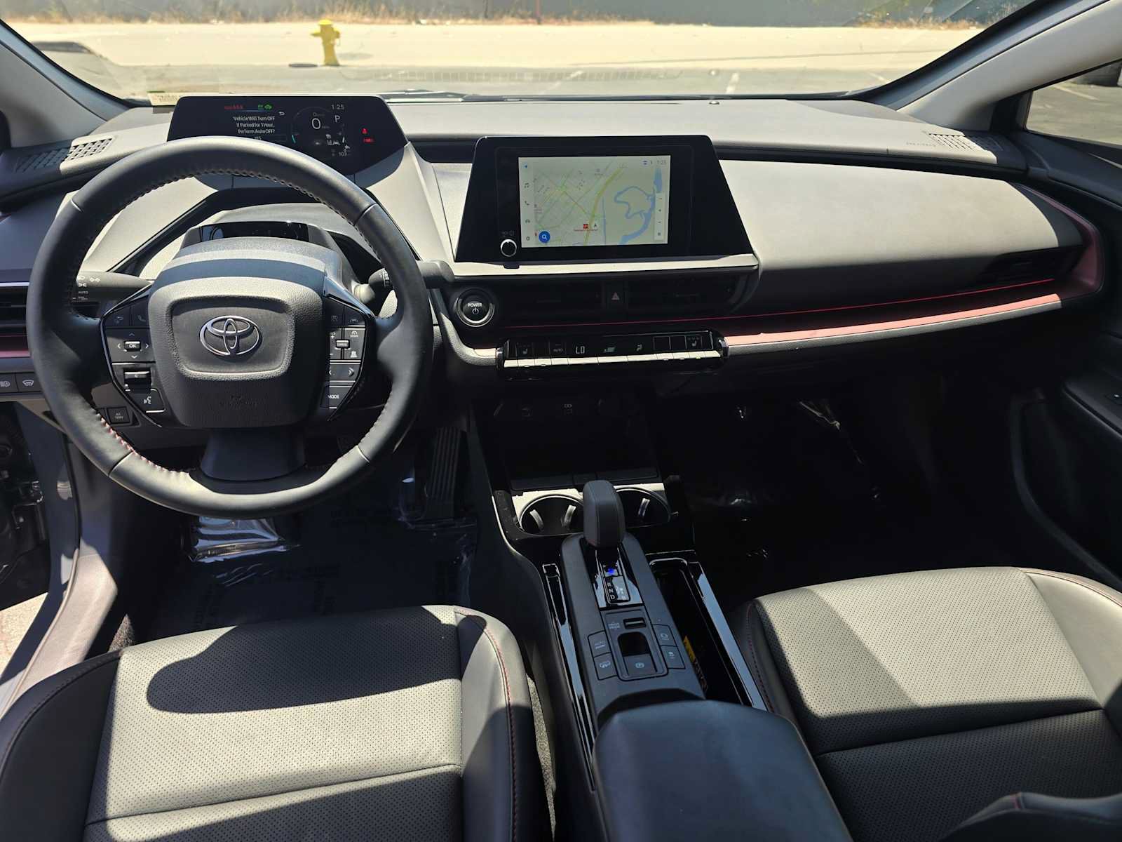 Used 2026 Toyota Prius Plug-In Hybrid FWD image 18