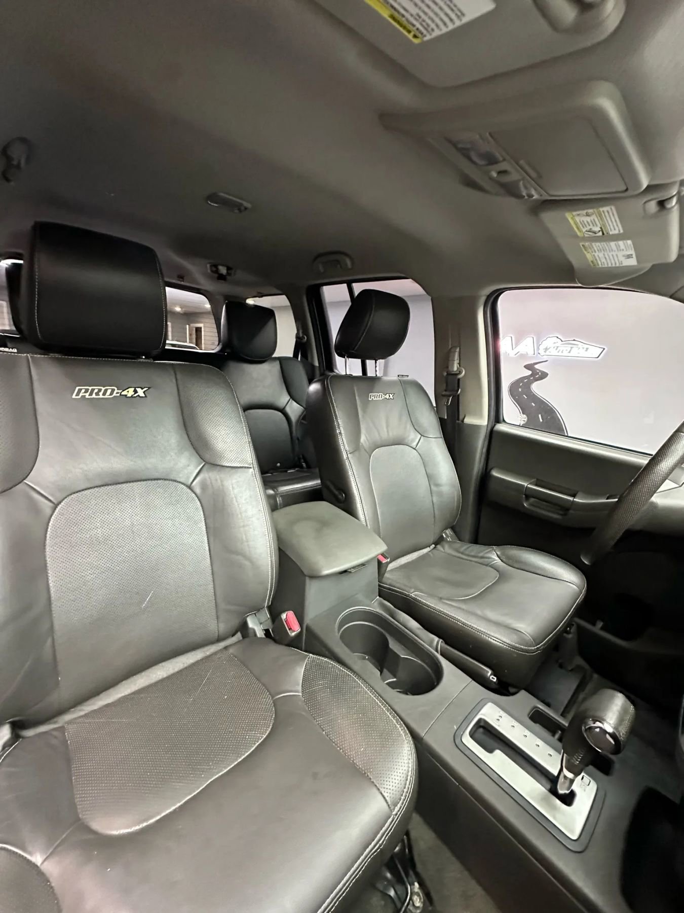 Used 2013 Nissan Xterra PRO-4X w/ Pro-4x Leather Pkg image 31