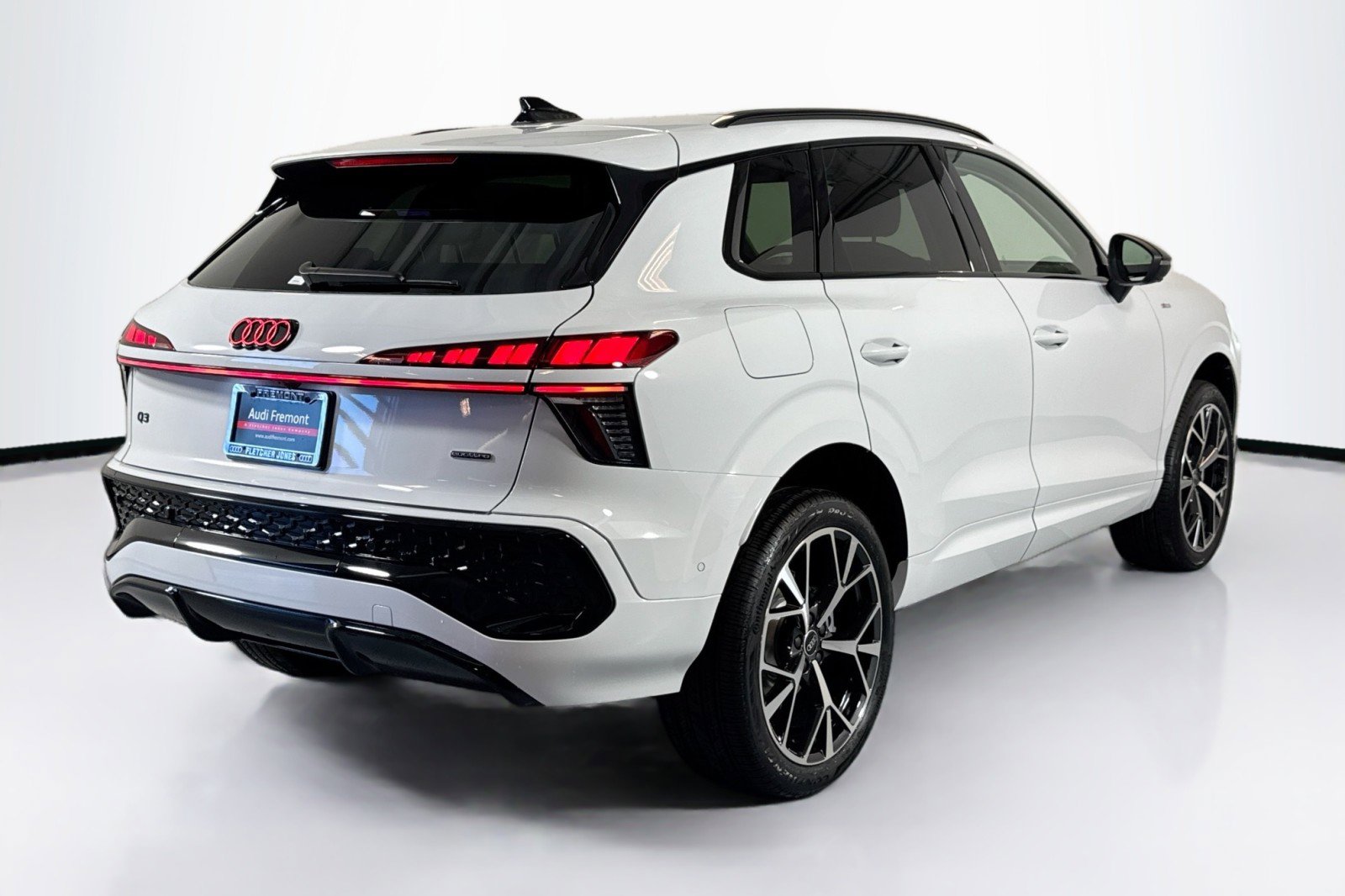 New 2026 Audi Q3 quattro 2.0T image 5