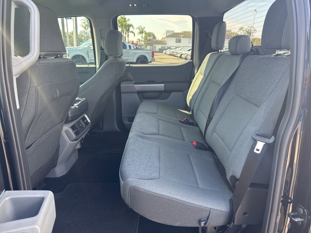 Used 2025 Ford F150 Lightning XLT AWD/4WD image 10