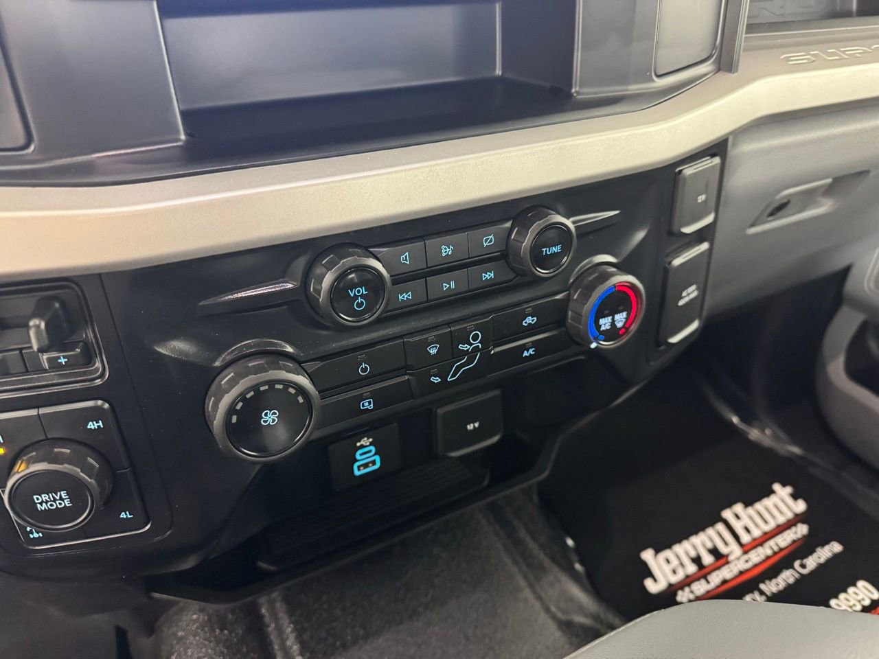 Used 2024 Ford F250 XL w/ 360-Degree Camera Package image 18