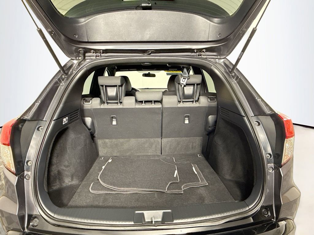 Certified 2022 Honda HR-V Sport image 21