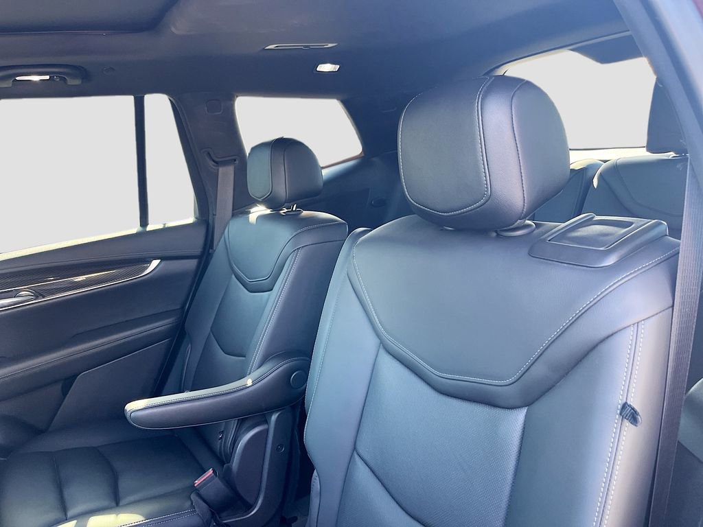 Used 2022 Cadillac XT6 Sport AWD/4WD image 25