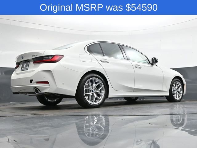Used 2026 BMW 330i xDrive Sedan w/ Premium Package image 26