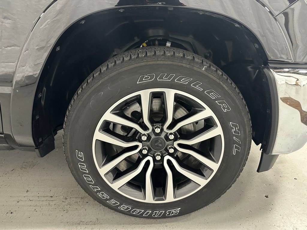 Used 2025 RAM 1500 Limited image 61