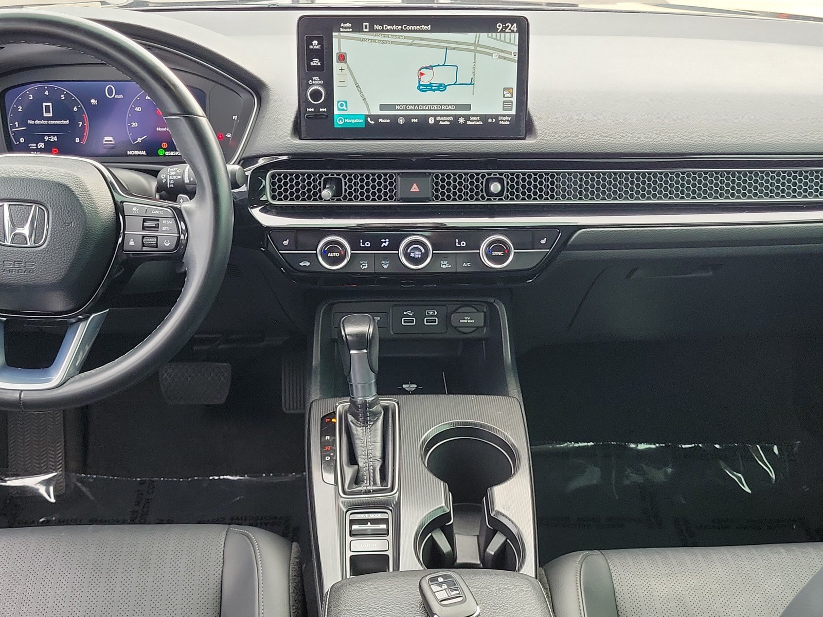 Used 2024 Honda Civic Touring image 31
