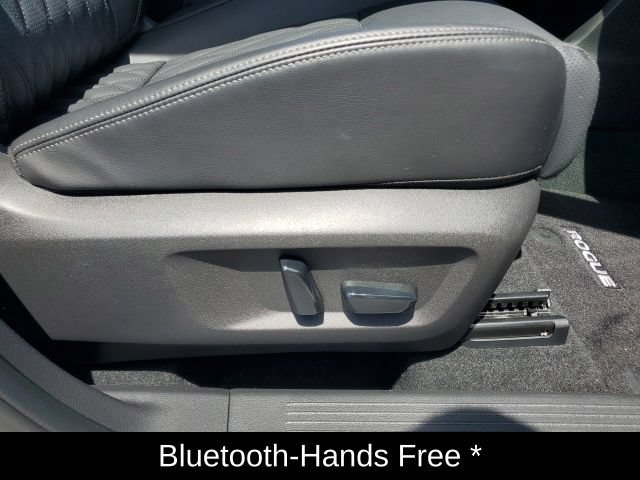 Certified 2024 Nissan Rogue Platinum w/ Platinum Premium Package AWD/4WD image 15