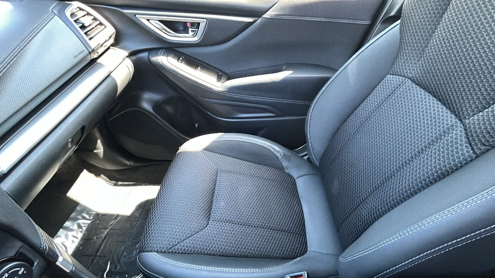 Used 2021 Subaru Forester Premium AWD/4WD image 12