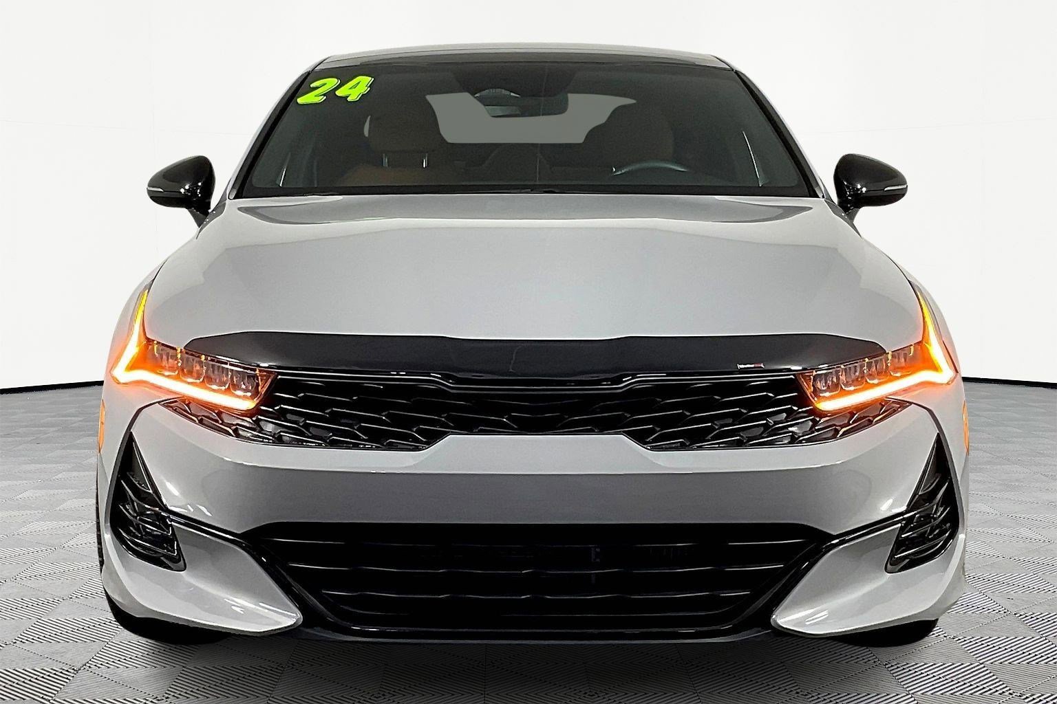 Used 2024 Kia K5 GT image 2