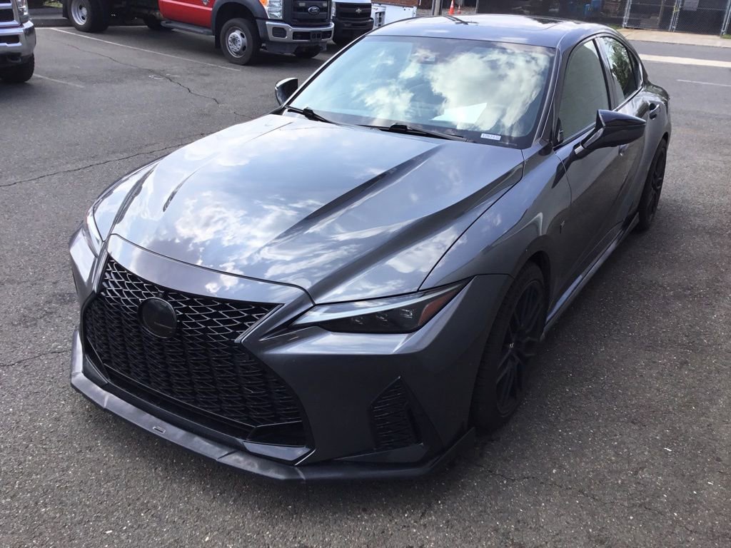 Used 2023 Lexus IS 500 image 3