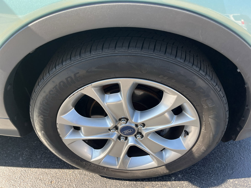 Used 2013 Ford Escape SEL image 41